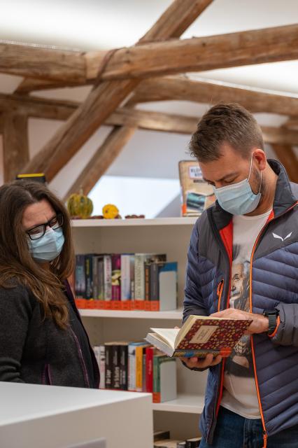 Eröffnung der Bücherei am 10.10.2020
