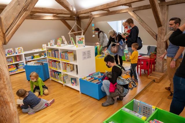 Eröffnung der Bücherei am 10.10.2020